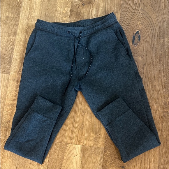 American Eagle Outfitters Charcoal Joggers - Picture 1 of 2
